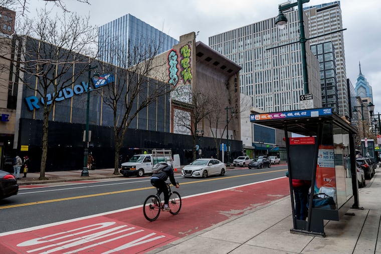 The south side of the 1000 block of Market Street in January. The former Robinson department store (center, with graffiti) was designed in 1946 by architect Victor Gruen, the man known as the  ”father of the modern shopping mall.” The store is the only example of Gruen’s architecture in Philadelphia.